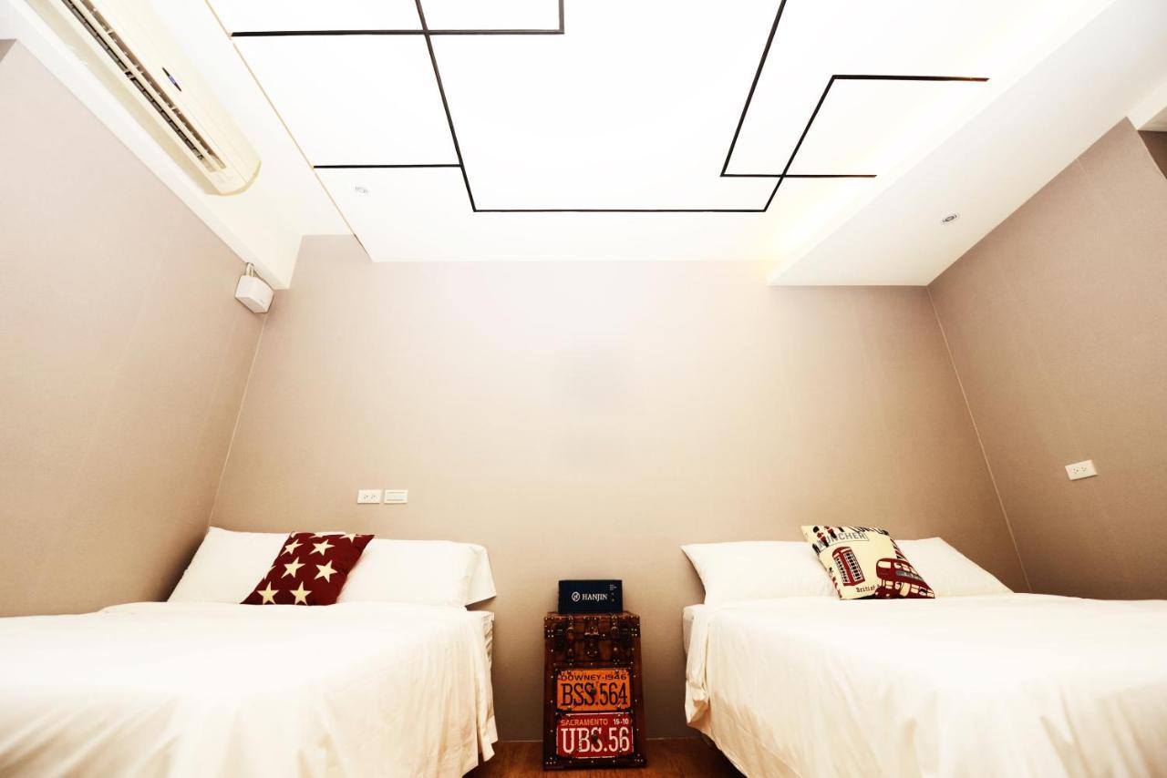 Owl Inn Tainan Esterno foto