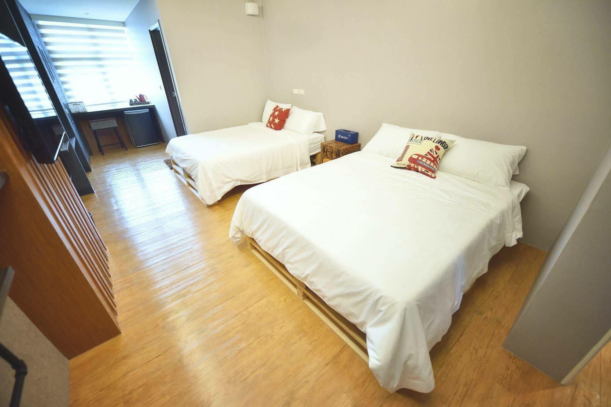 Owl Inn Tainan Esterno foto